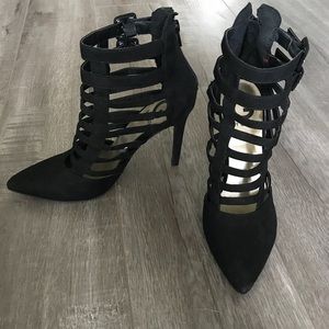 Guess stilettos size 8